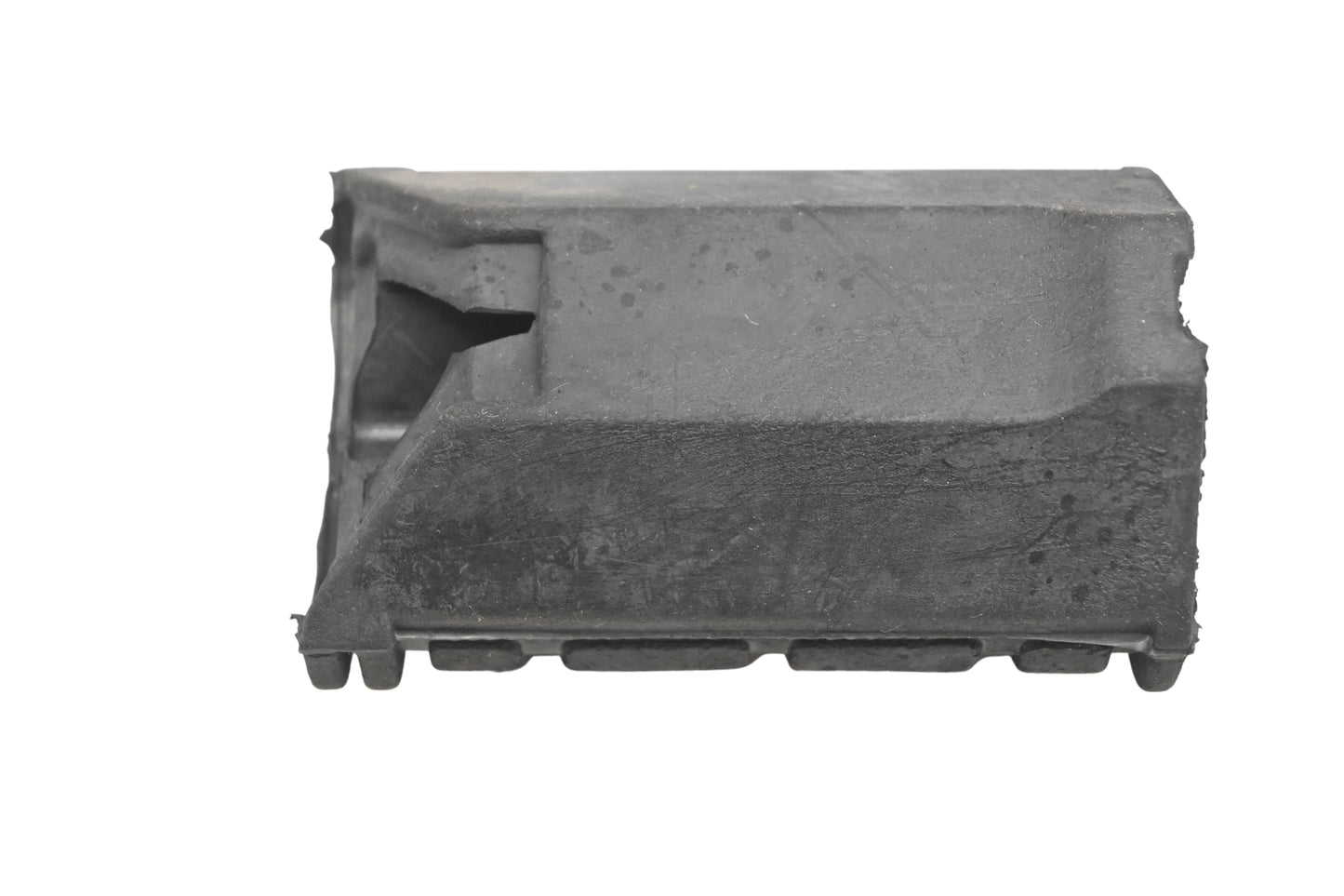 New OEM Yamaha 26H-27413-02-00 Footrest Cover NOS