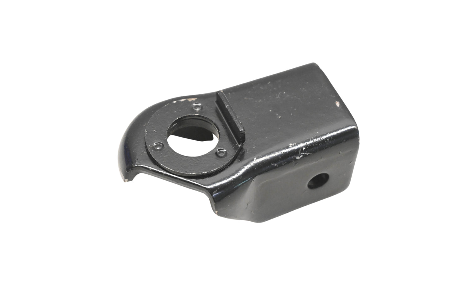 New OEM Yamaha 3G1-27442-00-00 Footrest Bracket NOS