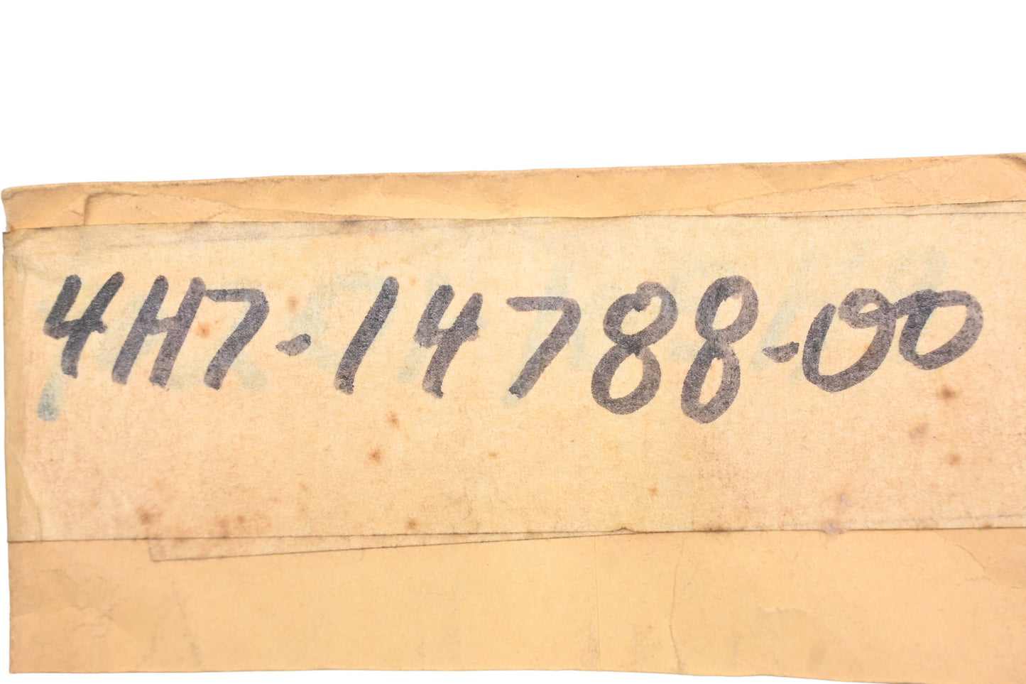 New OEM Yamaha 4H7-14788-00-00 Clamp NOS