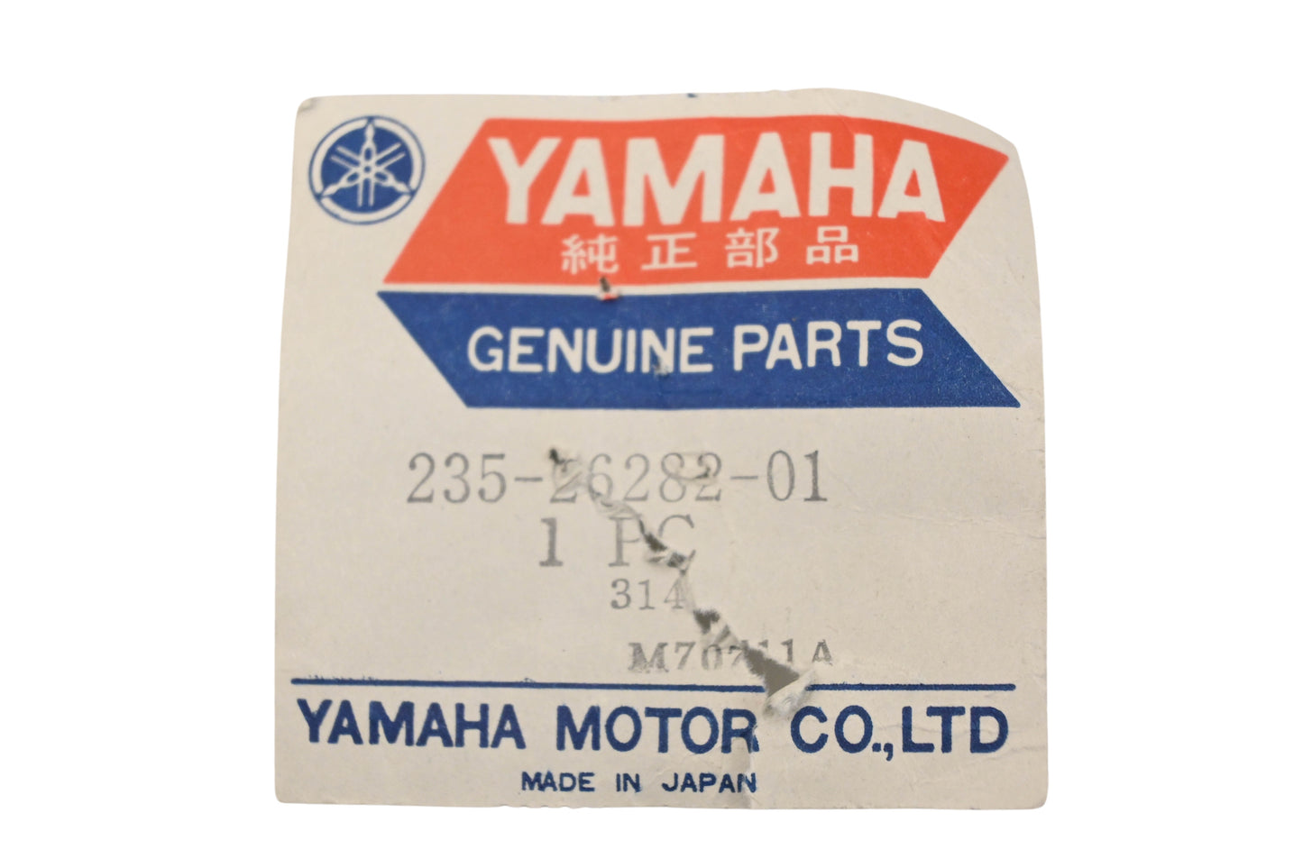 New OEM Yamaha 235-26282-01-00 Lower Grip Cap NOS