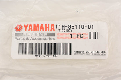 New OEM Yamaha 11H-85110-01-00 Reflector NOS