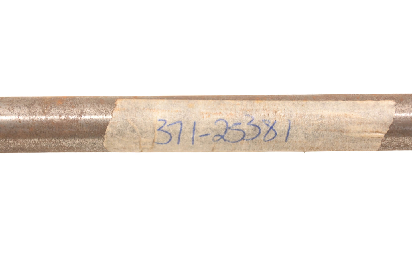 New OEM Yamaha 371-25381-00-00 Rear Axle Shaft NOS