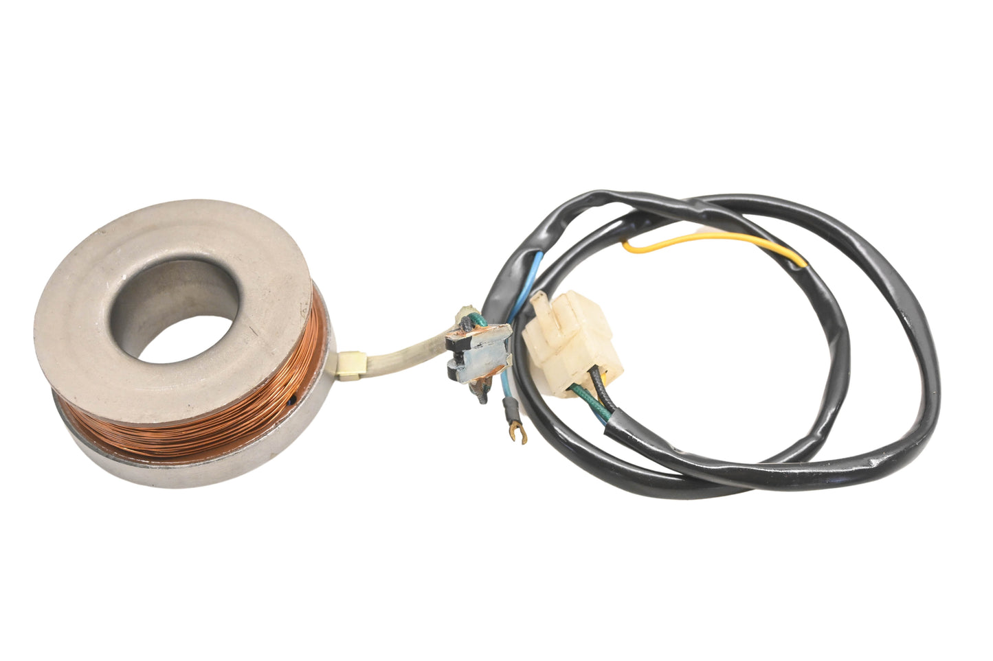 New OEM Yamaha 4R4-81660-50-00 Field Coil Assembly NOS