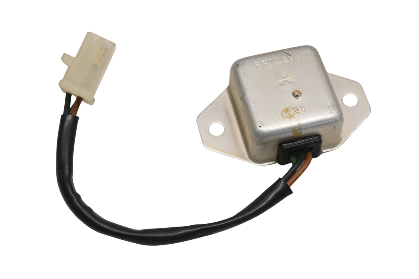New OEM Yamaha 1A0-81910-20-00 12v Voltage Regulator NOS