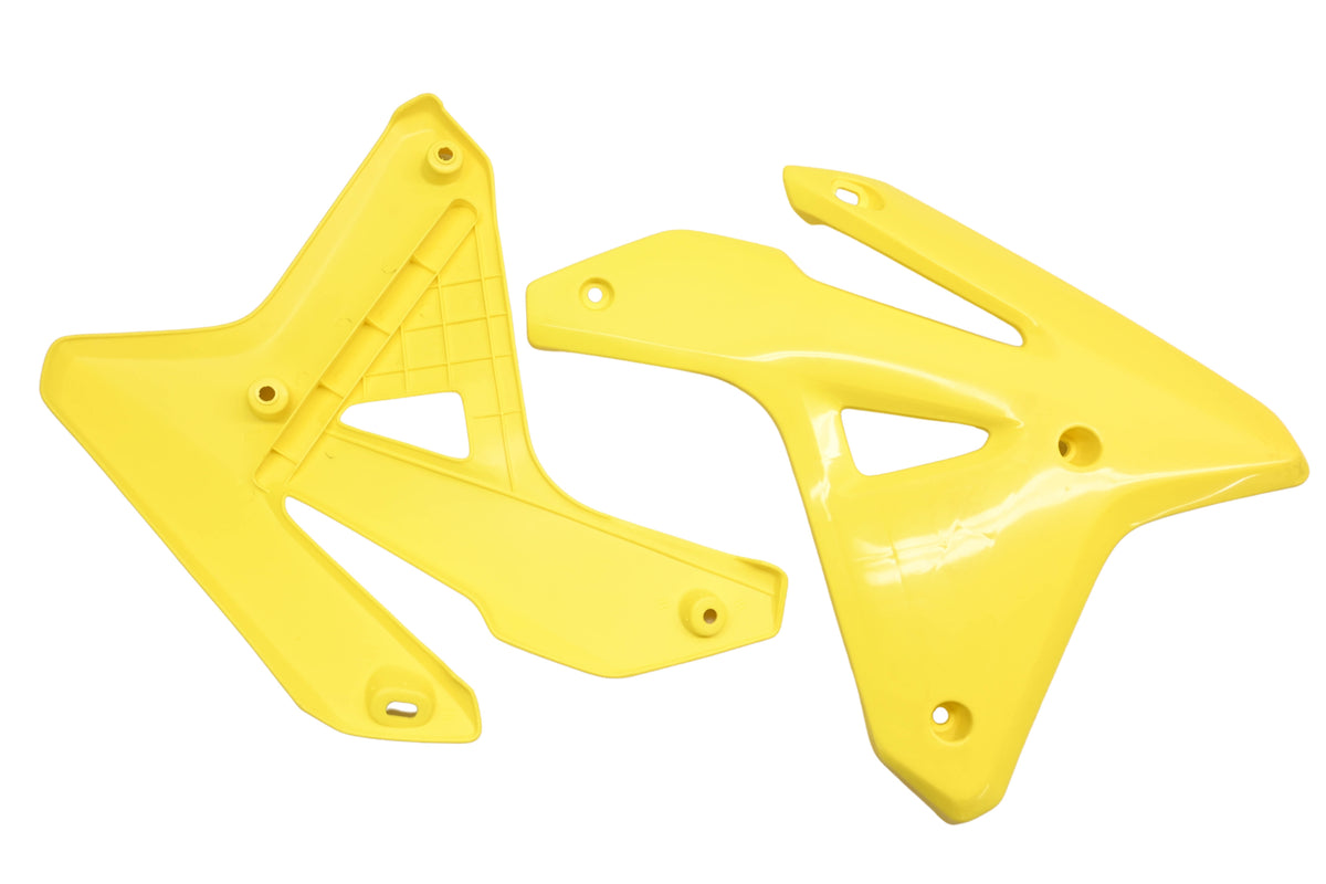 UFO Plast 0520-0610, SU04905102 Yellow Radiator Shroud Kit NOS