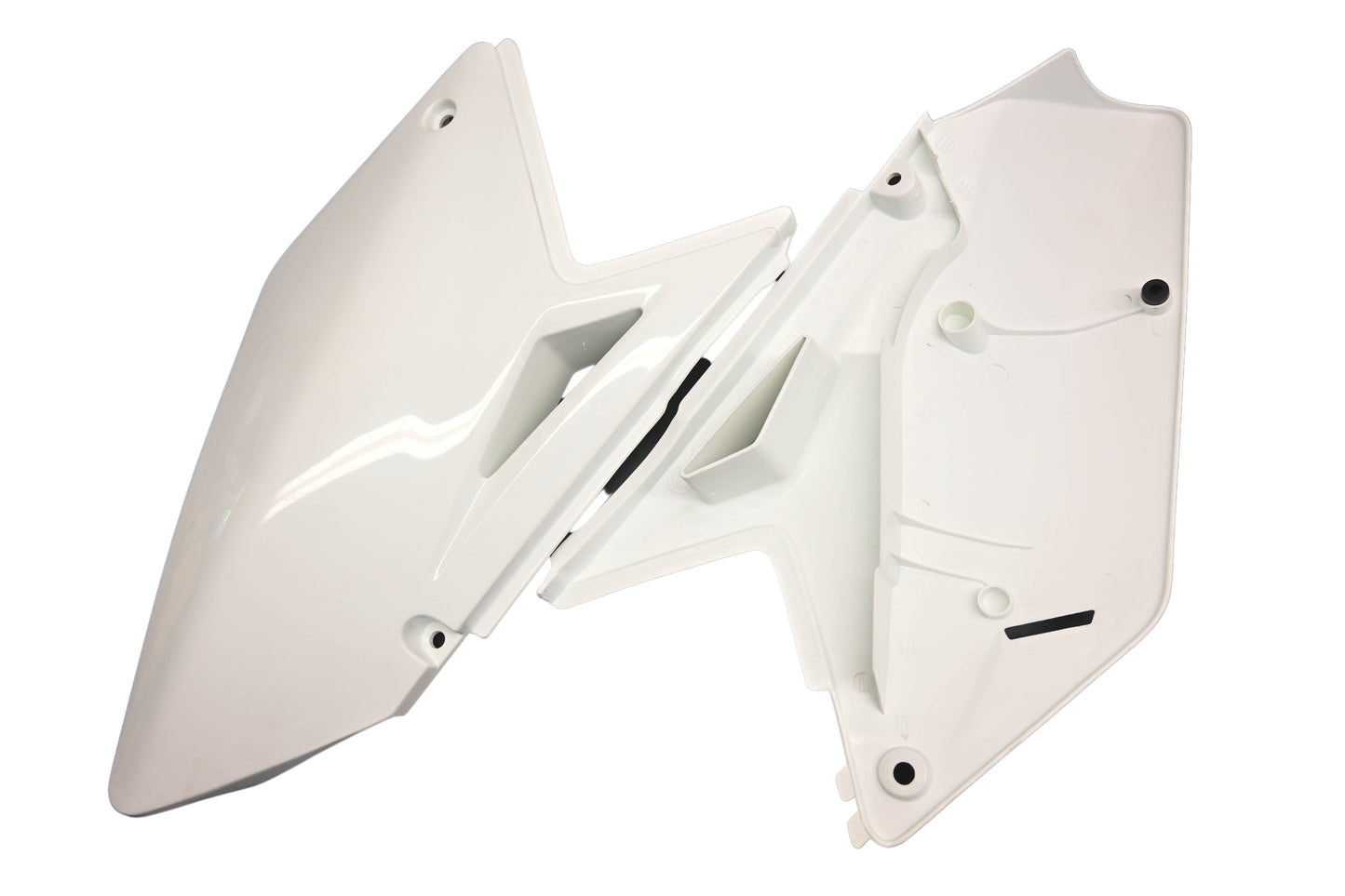 UFO Plast 0520-0606, SU04902041 White Side Panel Kit NOS