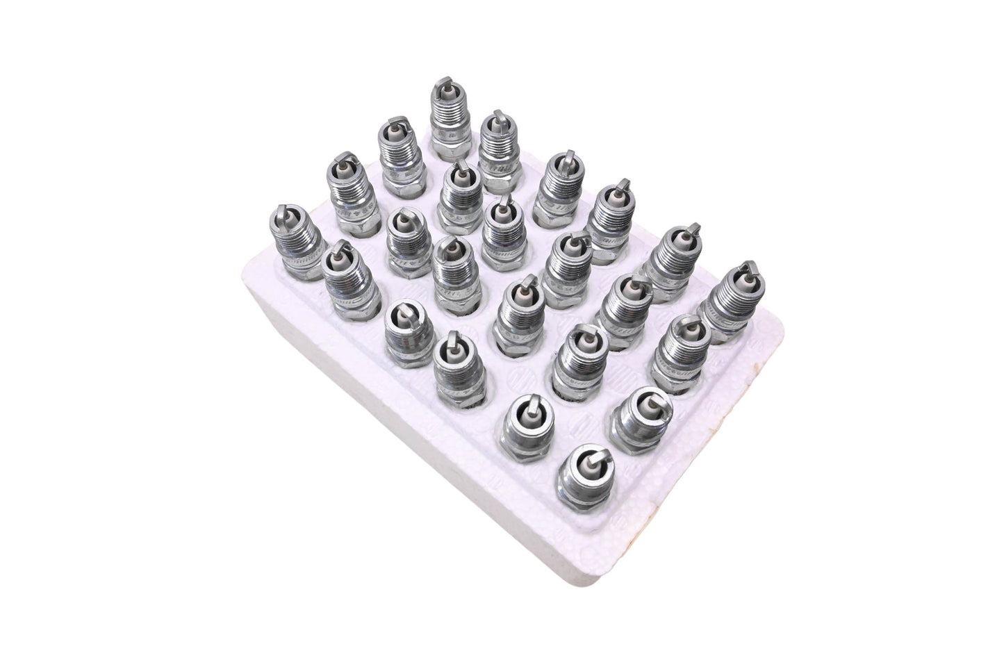Champion 406S, 71352, RV12YC Spark Plugs Qty 24 NOS