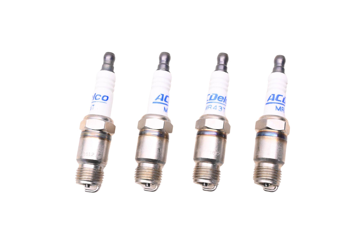 ACDelco MR43T, 19355200 Spark Plugs Qty 4 NOS