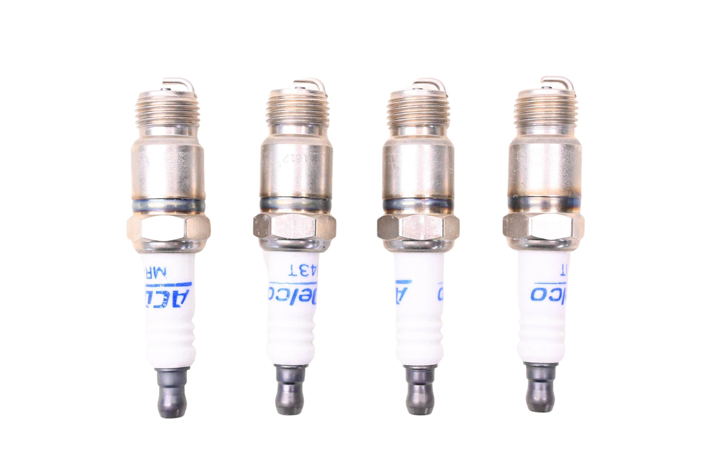 ACDelco MR43T, 19355200 Spark Plugs Qty 4 NOS