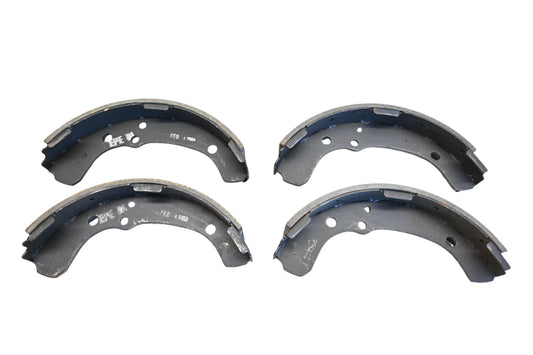 EPE 081-1067 Remanufactured Toyota Hilux Front Drum Brake Shoe Kit NOS