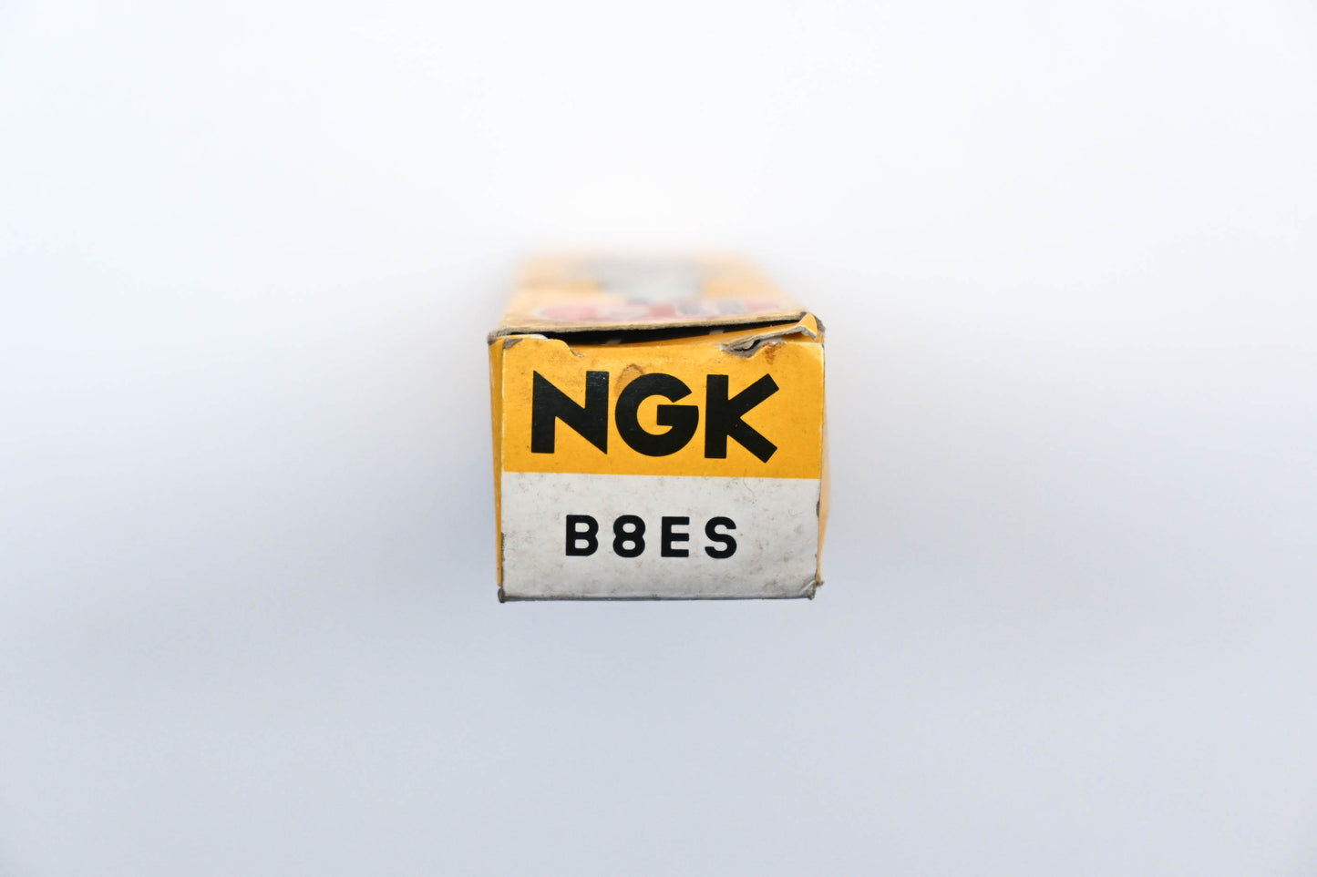 NGK B8ES, 2411 Spark Plug NOS