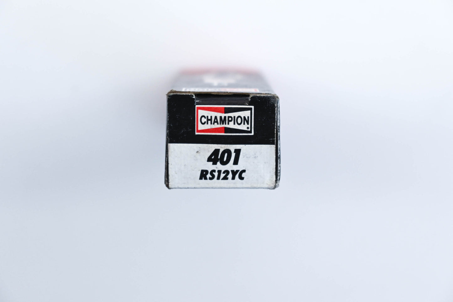 Champion RS12YC, 401 Spark Plug NOS