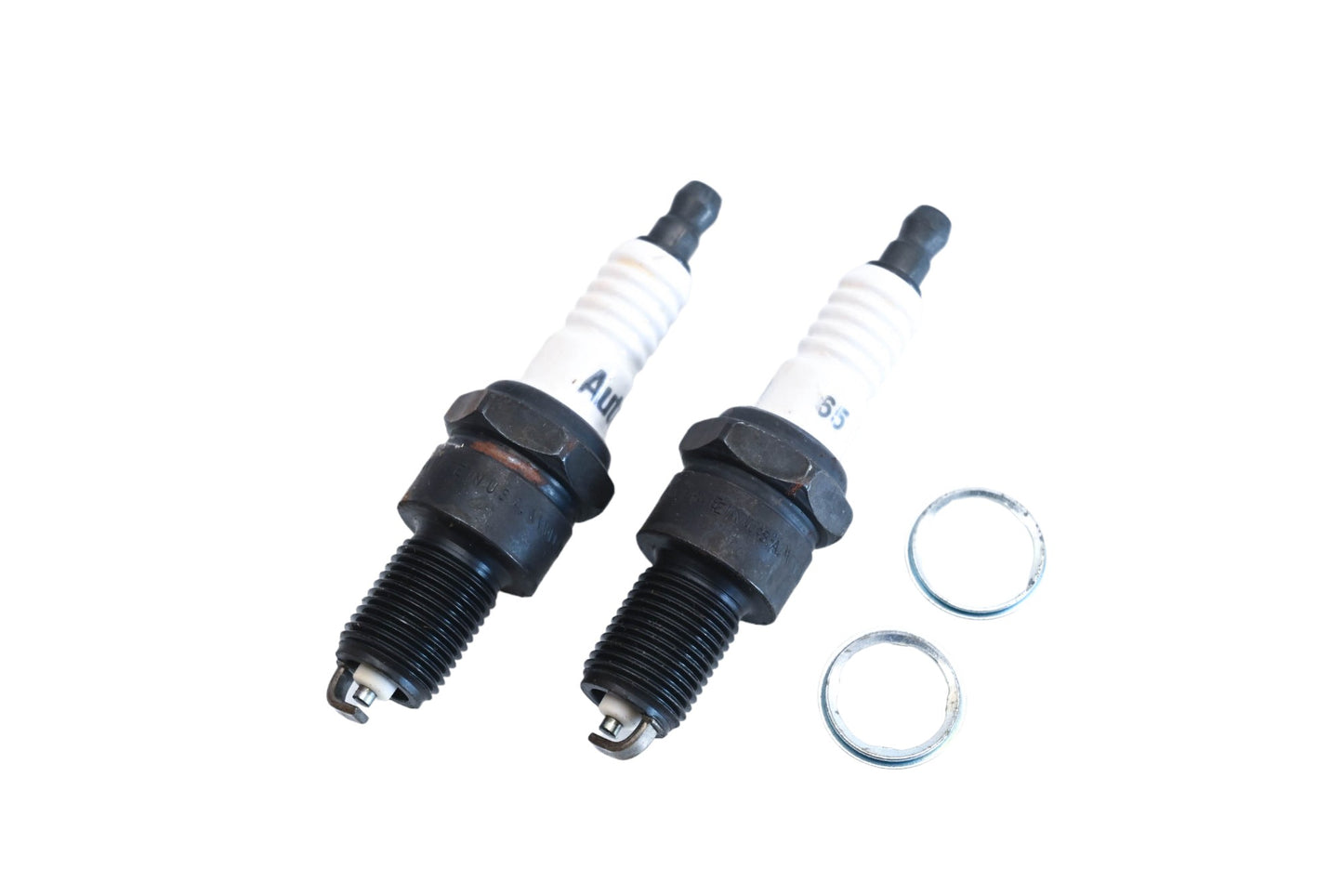 Autolite 65 Resistor Spark Plug Kit Qty 2 NOS
