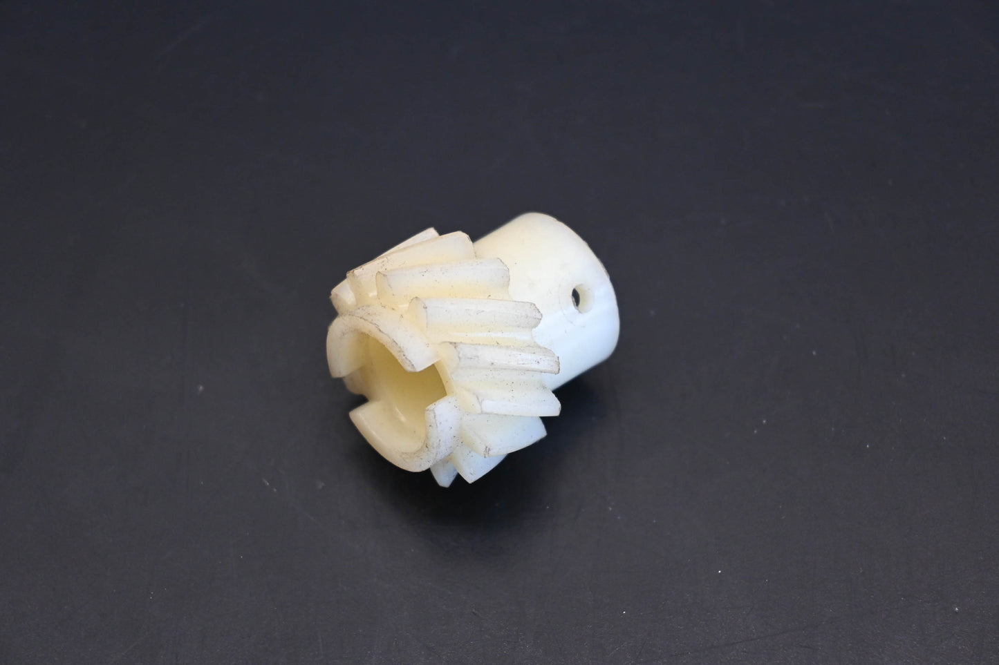 Aftermarket 2084653, 90-152, 90450 Distributor Drive Gear NOS