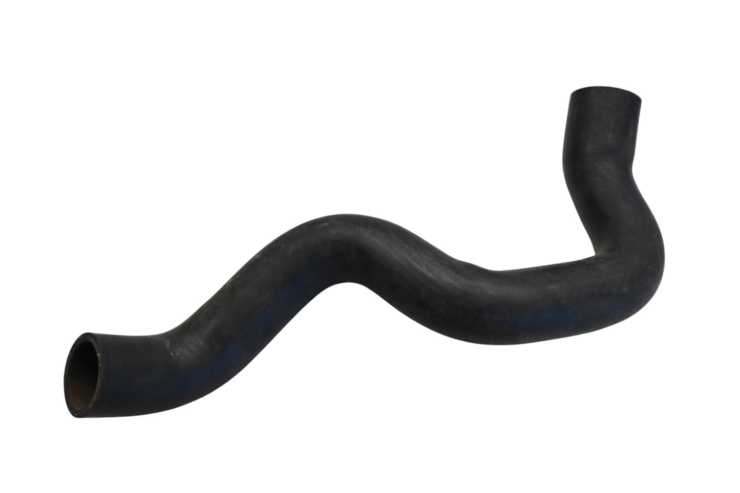 General Motors 15734120 Lower Radiator Hose NOS