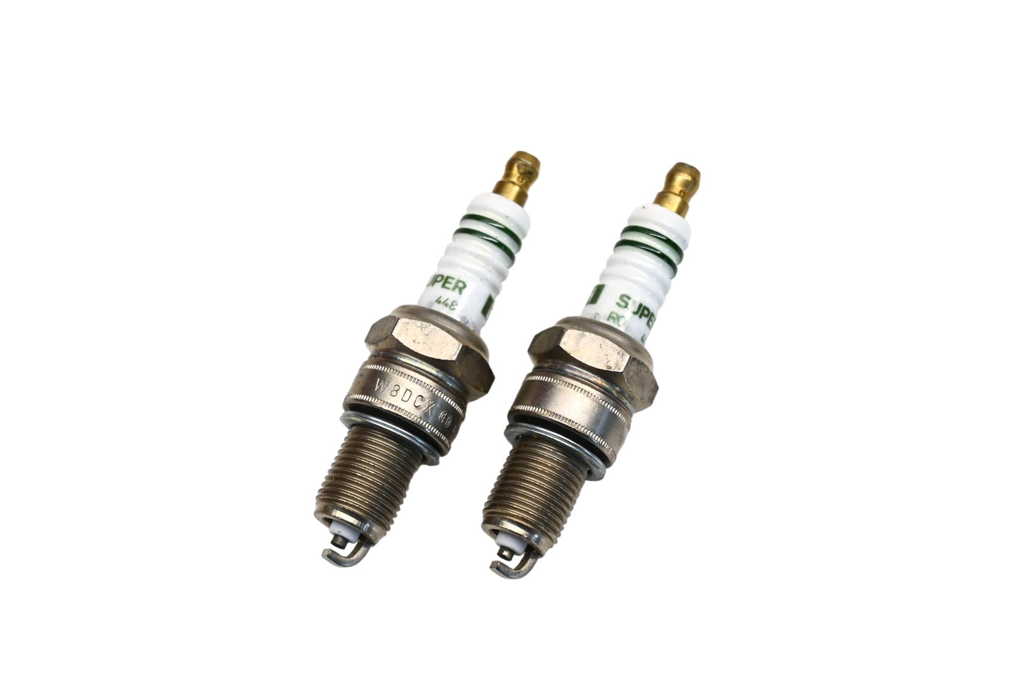 Bosch Spark Plugs Qty 2 NOS