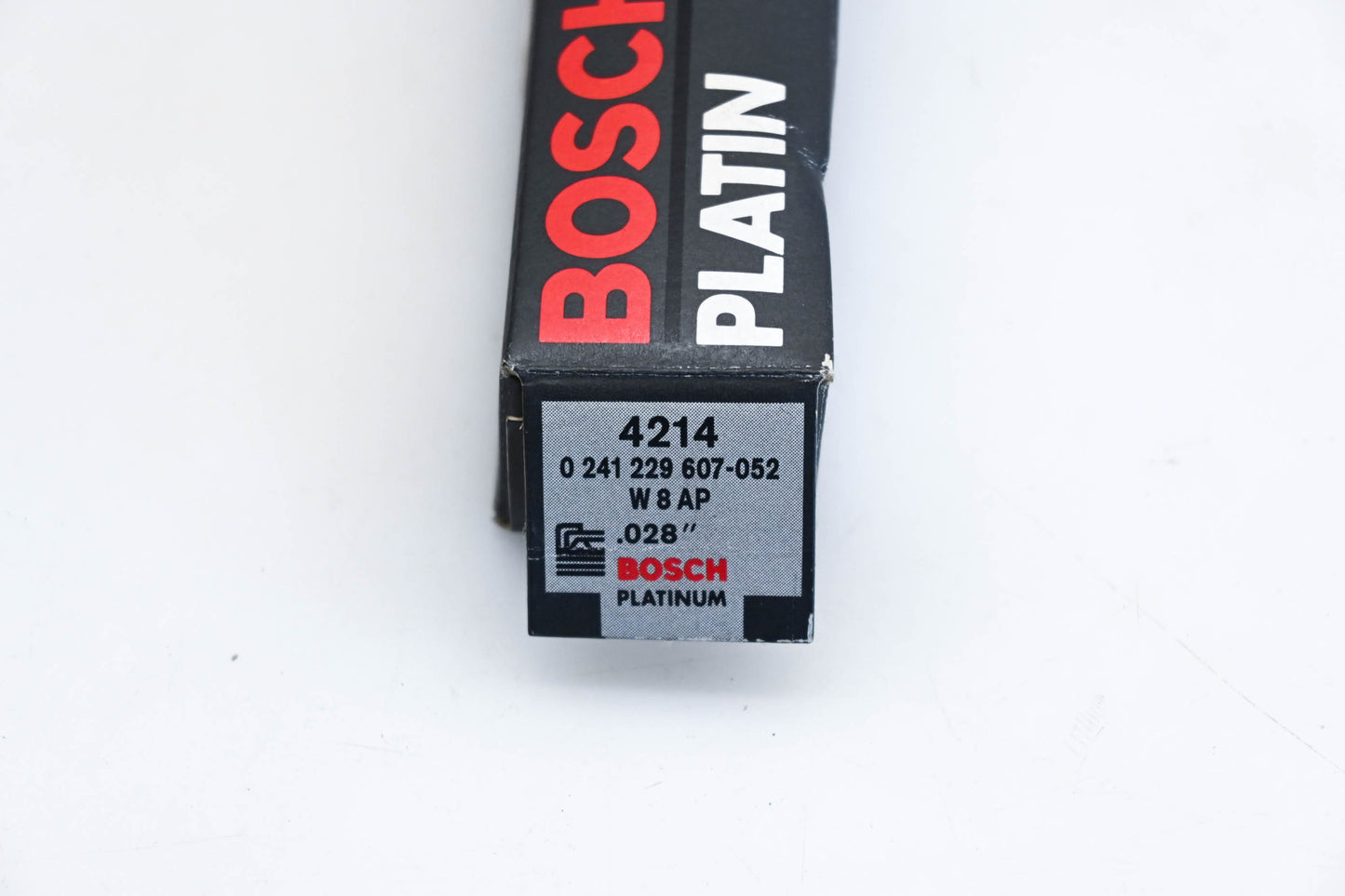 Bosch Platinum Spark Plugs Qty 2 NOS