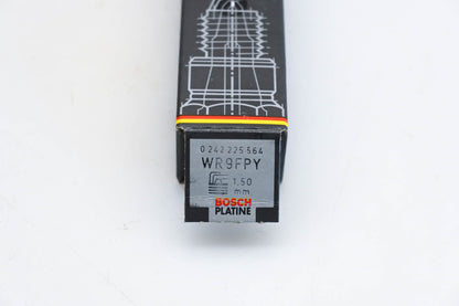 Bosch Platinum Spark Plugs Qty 5 NOS