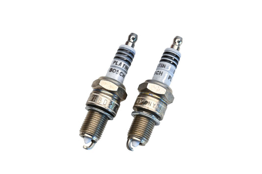 Bosch Platinum Spark Plugs Qty 2 NOS