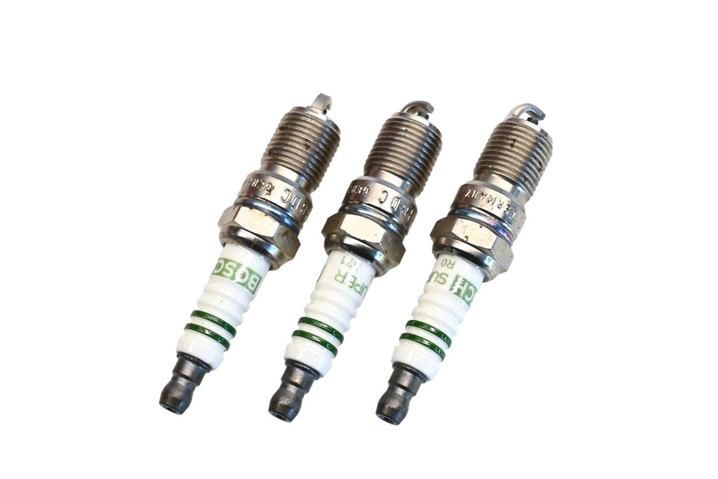 Bosch Super Spark Plugs Qty 3 NOS