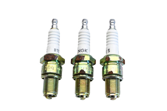 NGK Spark Plugs Qty 3 NOS