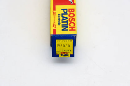 Bosch Super Spark Plugs Qty 2 NOS