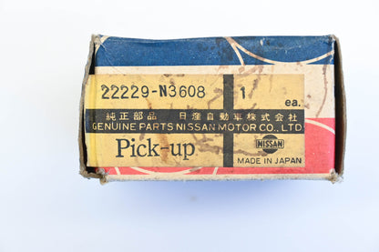 Nissan 22229-N3608, 46F3-43301 Distributor Pickup NOS