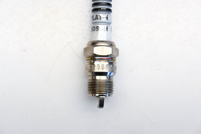 Bosch HR9BPX Platinum Spark Plug NOS