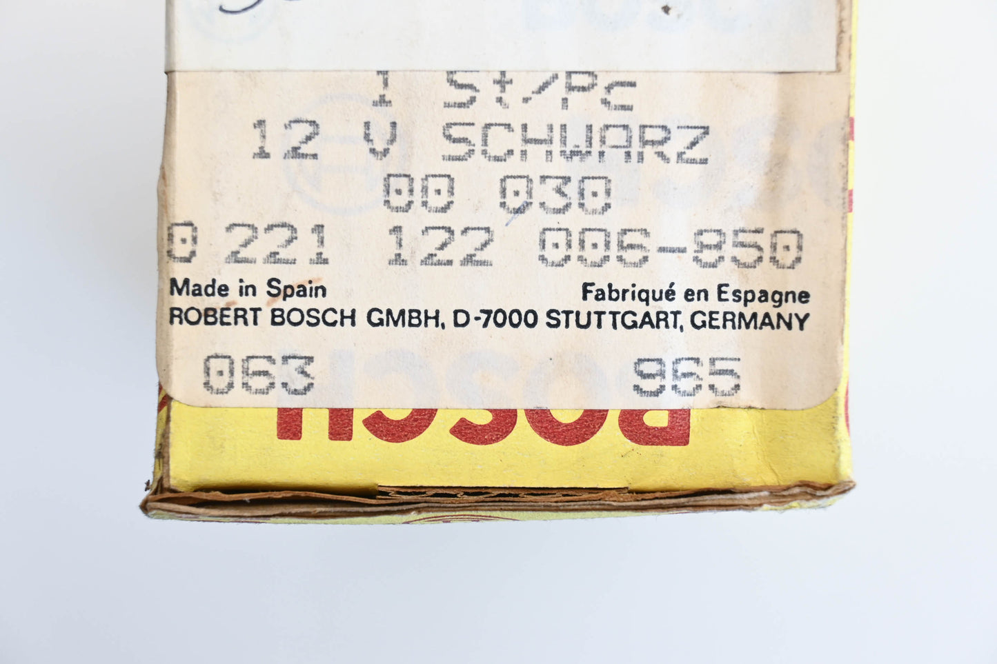 Bosch 0 221 122 006, 0 221 122 006-850, 221122006 Ignition Coil NOS