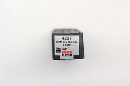 Bosch 4227, 0 241 240 553-052, F6DP Platinum Spark Plug NOS