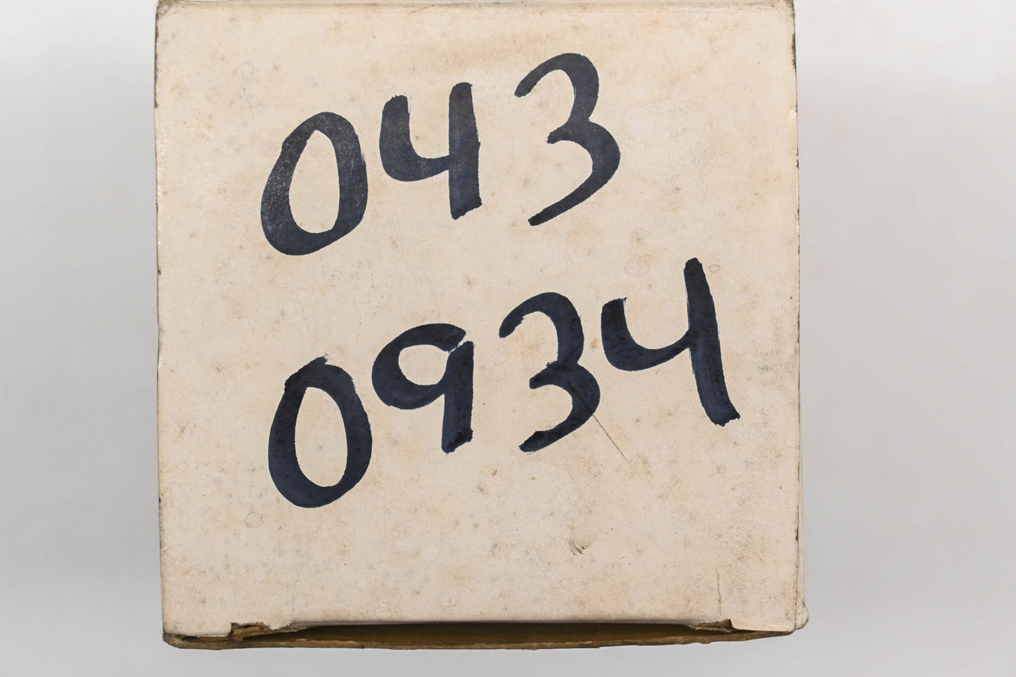 Aftermarket 043-0934, 16400-V2600, 12-02231 Fuel Filter NOS