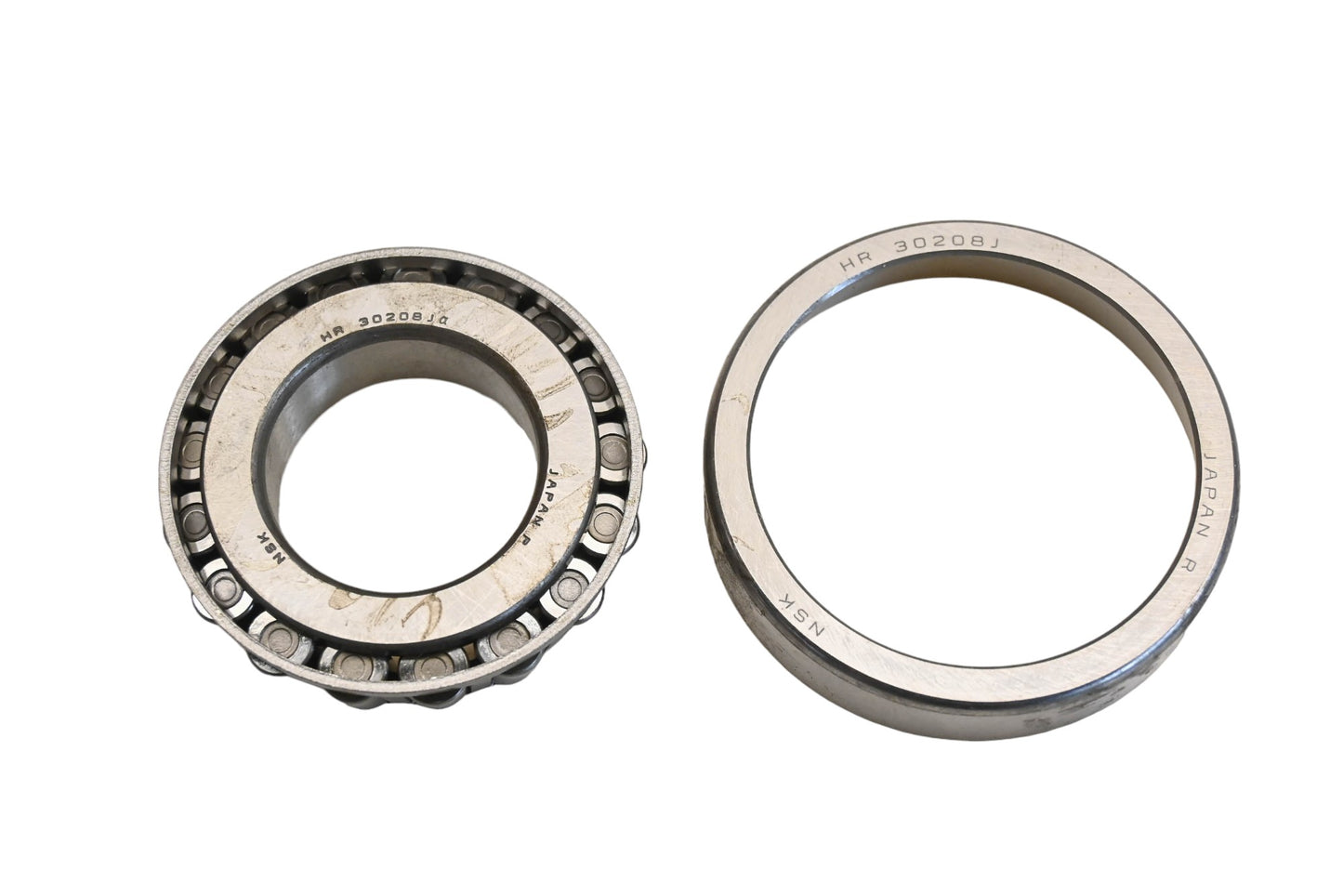 NSK 40210-85000, HR30208J, HR30208Ja Tapered Roller Bearing Kit NOS