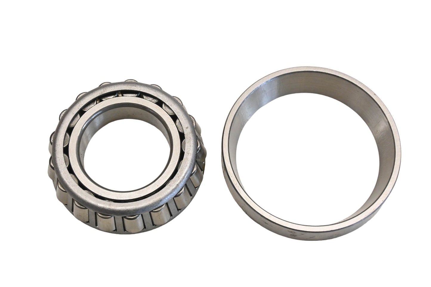 NSK 40210-85000, HR30208J, HR30208Ja Tapered Roller Bearing Kit NOS