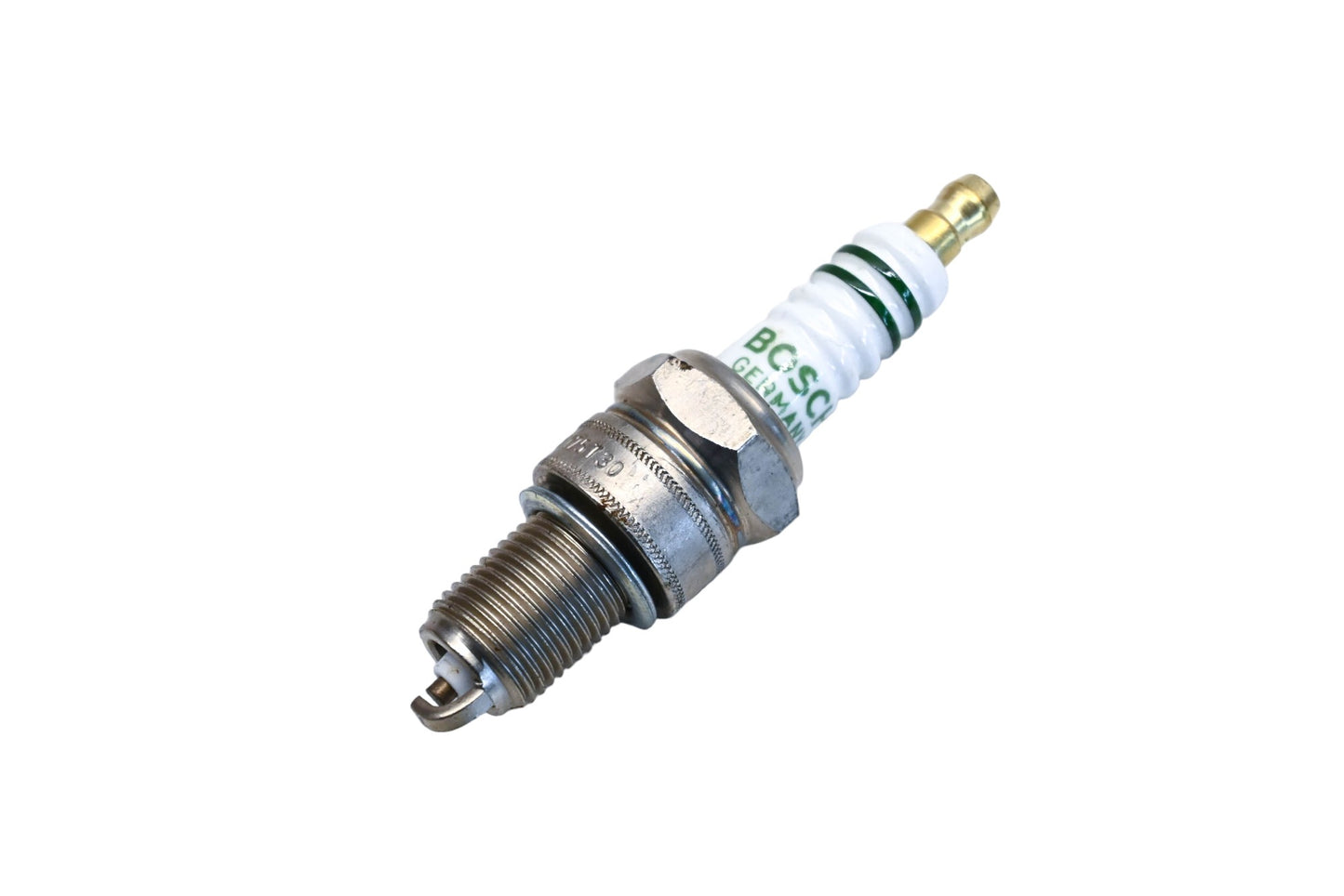 Bosch W7D, 0241235532, W175T30 Cr-Electrode Spark Plug NOS