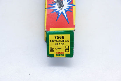 Bosch HR6DC, 0242240514-076, 7566 Super Spark Plug NOS