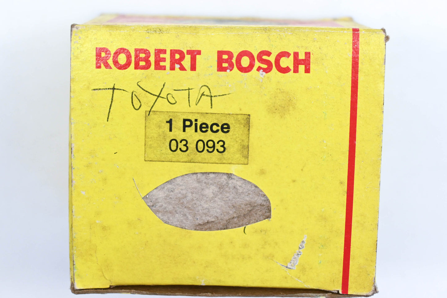 Bosch 03-093, 03 093, 174-0786 Toyota Distributor Cap NOS