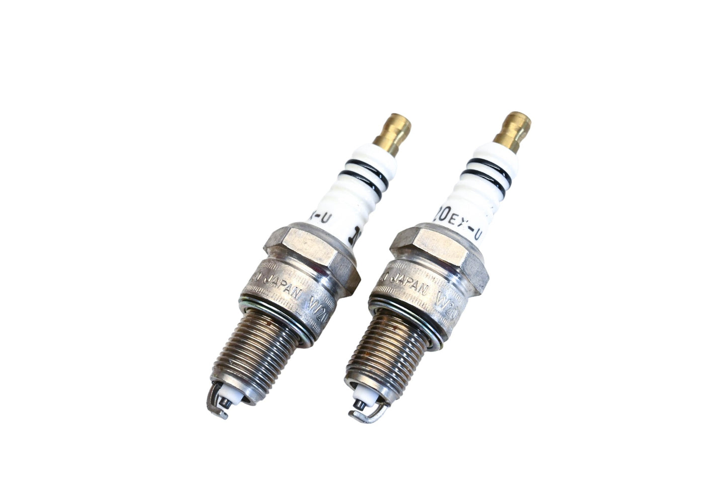 NipponDenso W20EX-U Spark Plugs Qty 2 NOS