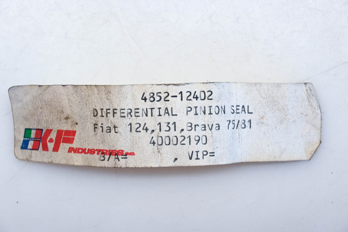 K&F Industries 40002190, 4852-12402 Fiat Differential Pinion Seal NOS