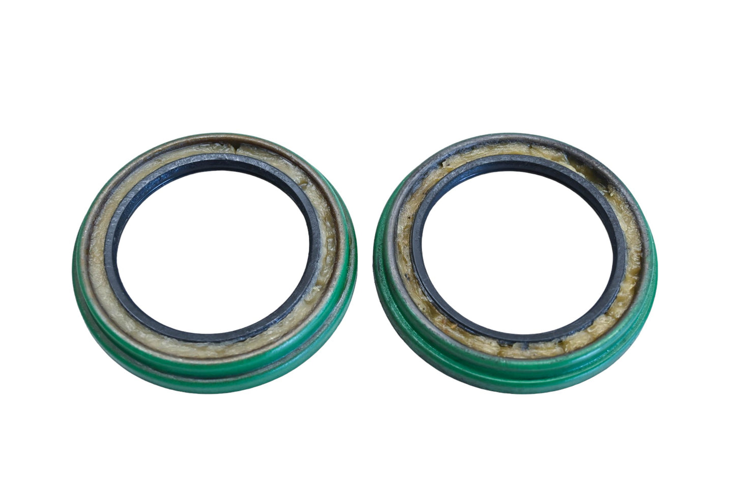 MMC MB160850, NSA 56 76 6-125J Koyo-CR Wheel Seal Qty 2 NOS
