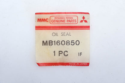 MMC MB160850, NSA 56 76 6-125J Koyo-CR Wheel Seal Qty 2 NOS