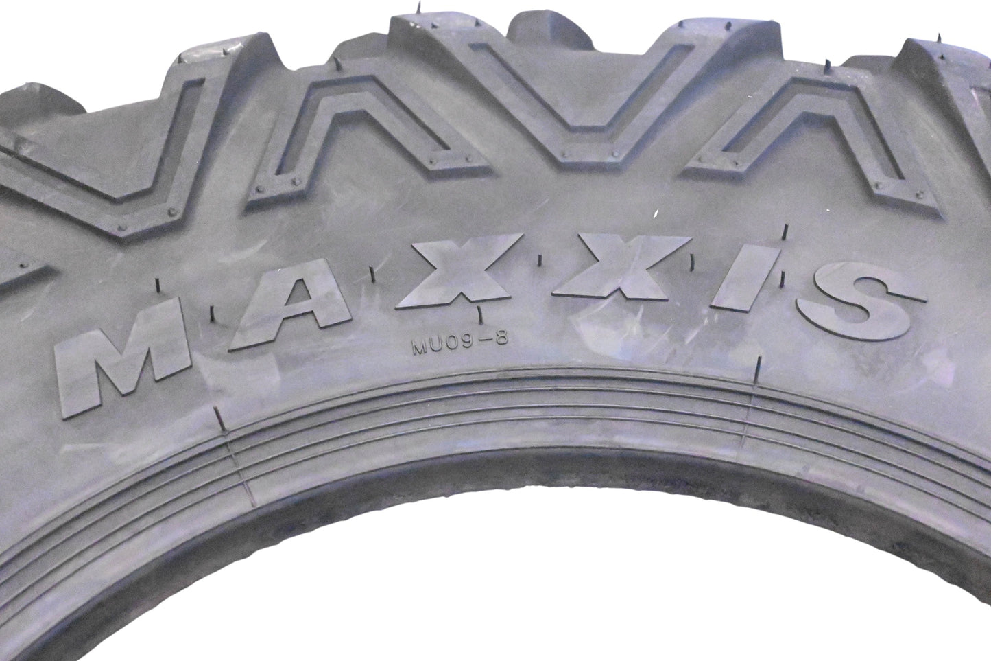 Maxxis 41009-0511 Bighorn 2.0 26x9R12 Radial Tire NOS