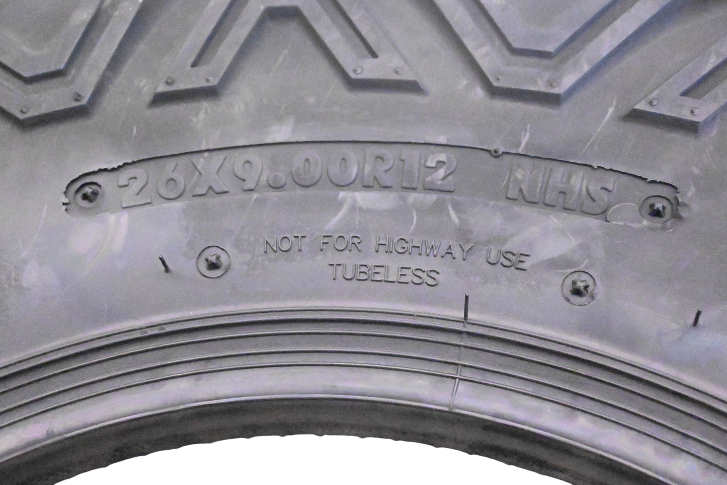 Maxxis 41009-0511 Bighorn 2.0 26x9R12 Radial Tire NOS