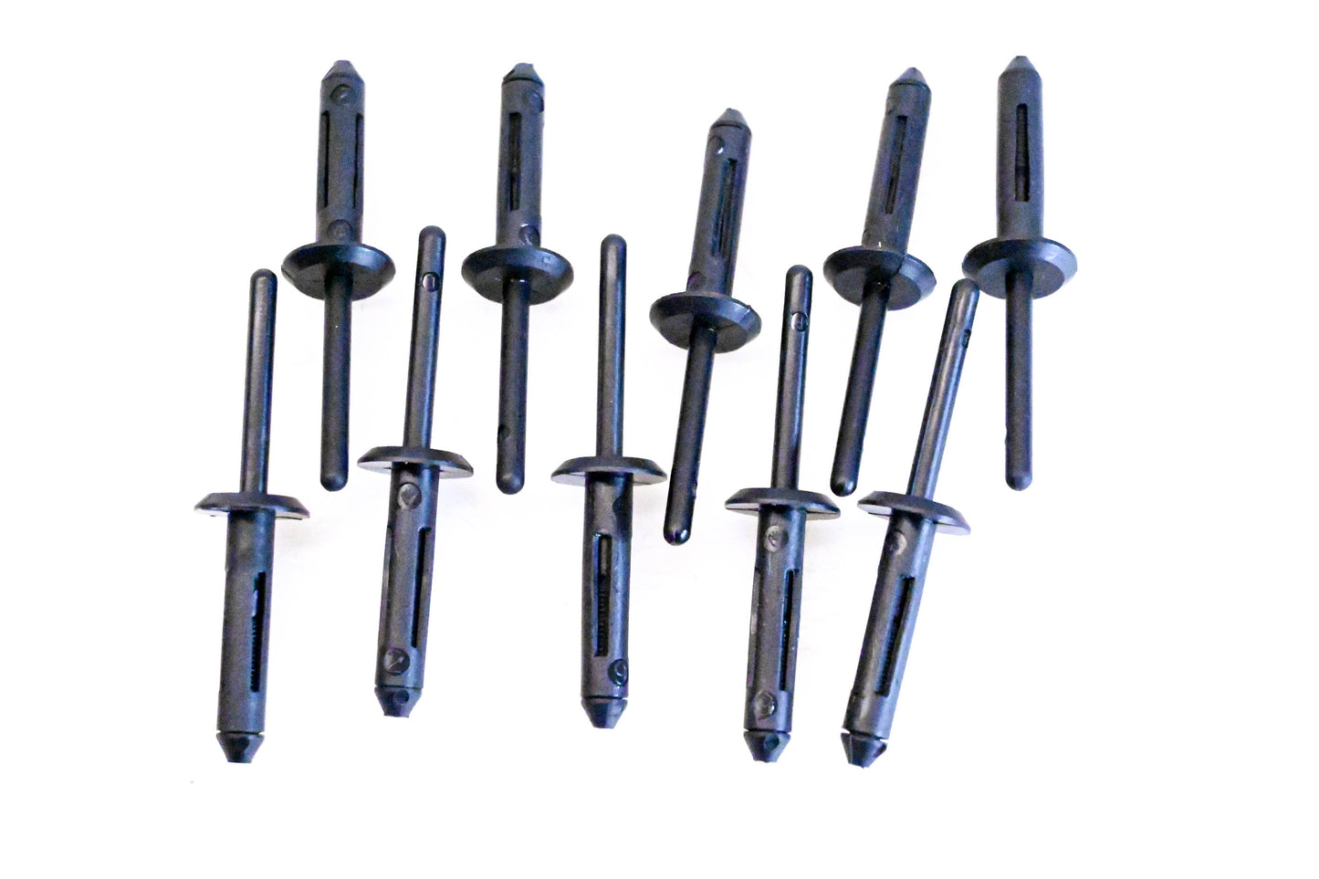 New OEM Polaris 7661922 Plastic Rivets Qty 10 NOS