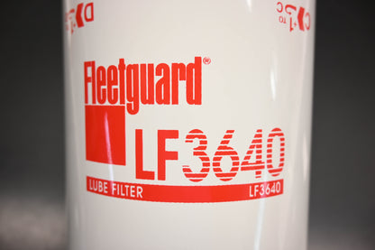 Fleetguard LF3640 Lube Filter NOS