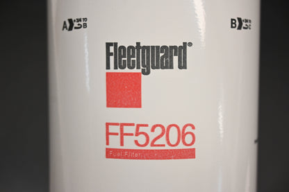 Fleetguard FF5206 Fuel Filter NOS