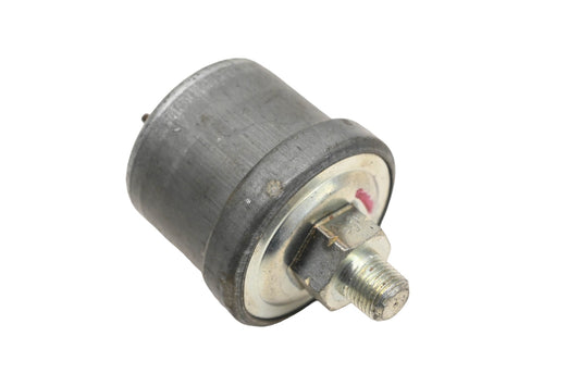 VDO 584051C2 Oil Pressure 0-120PSI Sensor NOS
