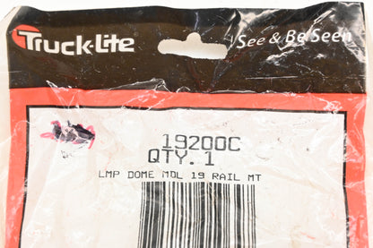 Truck-Lite 19200C Clear Dome Lamp Assembly NOS