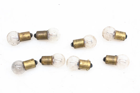 Aftermarket 1895 Clear 14v Bulbs Qty 8 NOS