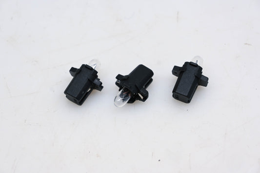 Wagner 17036 Clear 12v .48CP Bulbs & Sockets Qty 3 NOS