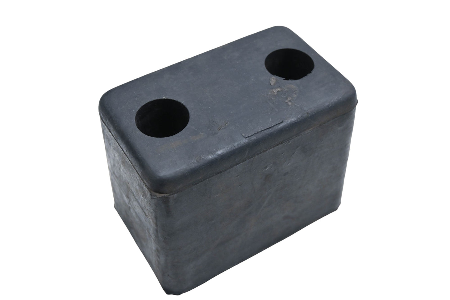 Aftermarket 562.6114 30027, 30027 Rubber 2-Hole Bumper